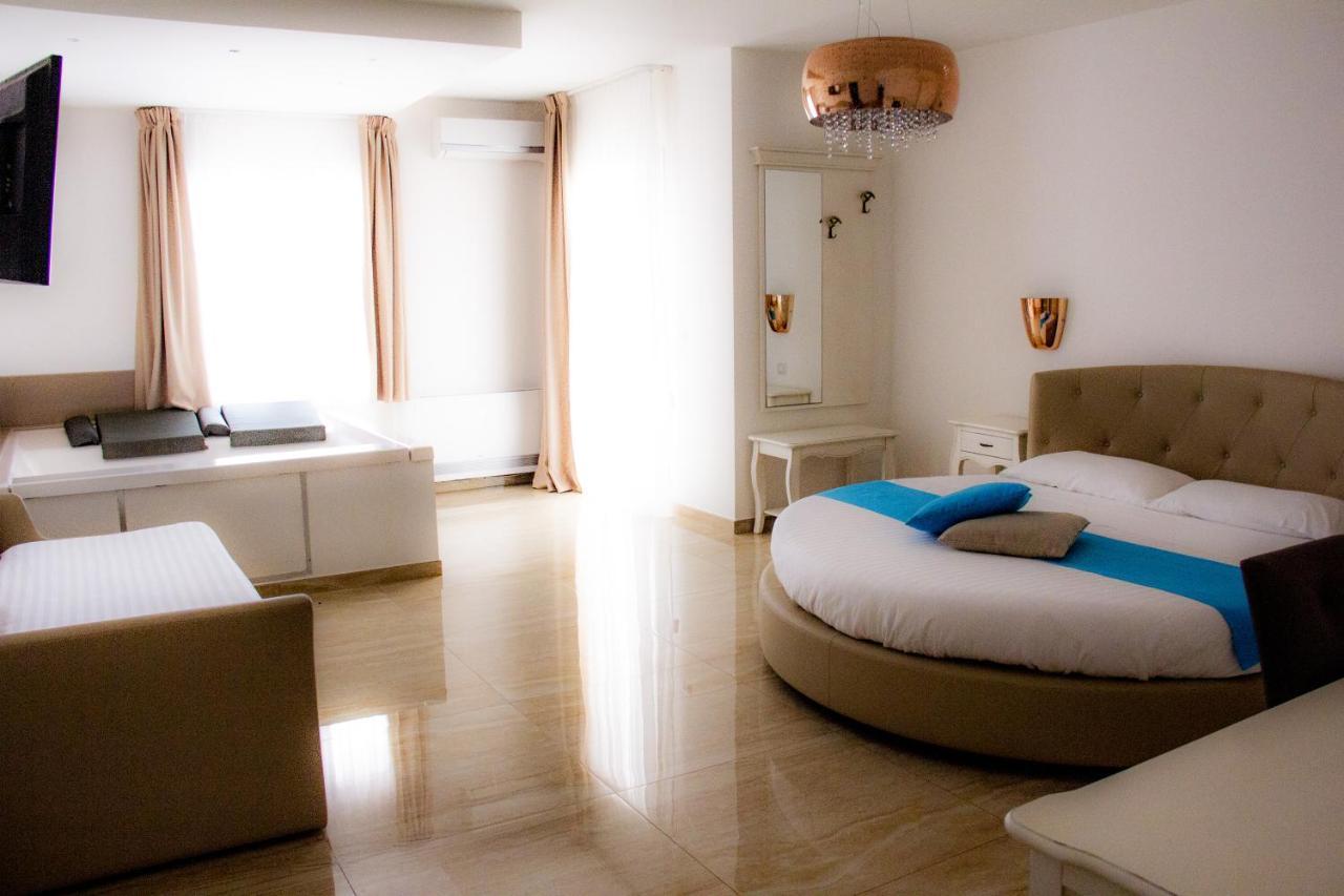 B&B Imperial Exclusive Rooms & Breakfast Porto Cesareo Exterior foto
